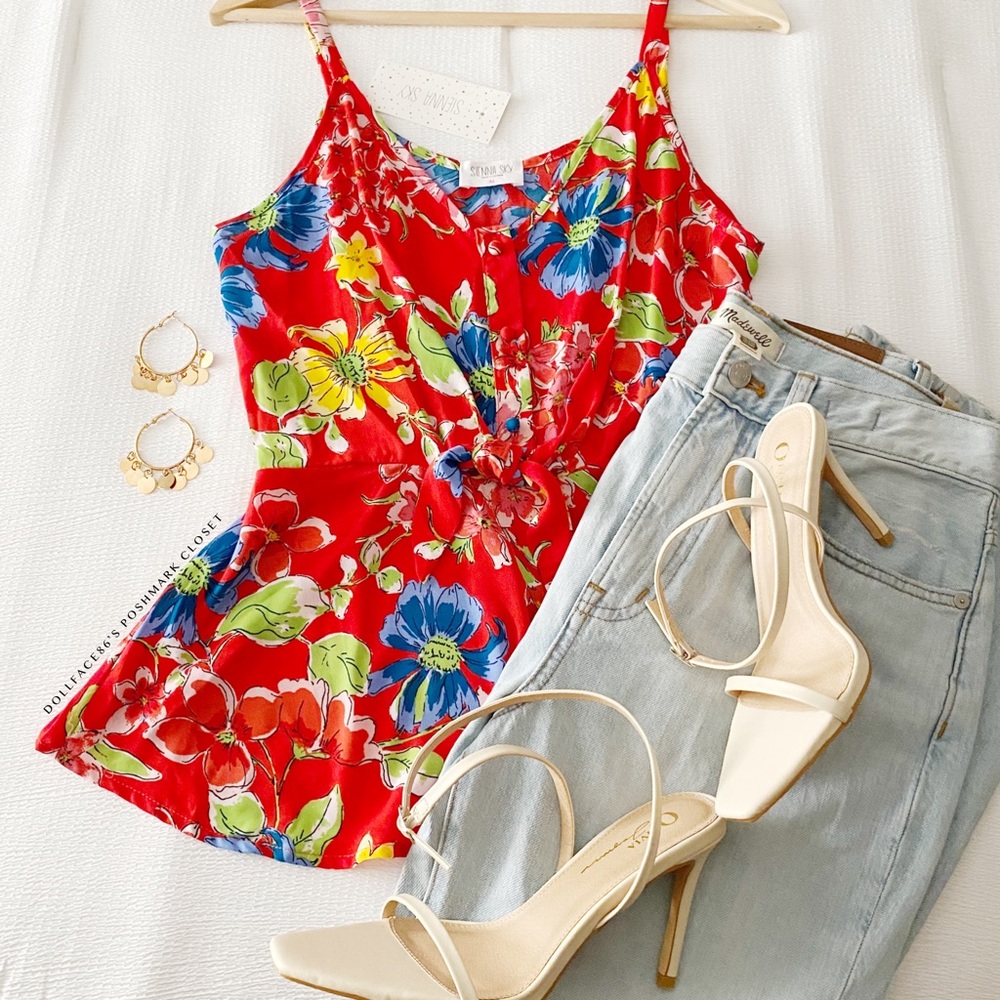 NWT Gorgeous Sienna Sky Red Bold Floral Print Tied Waist Tank Top - Picture 2 of 9